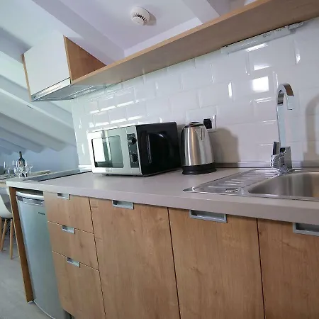 Aparthotel Anemoessa Elegant 4*