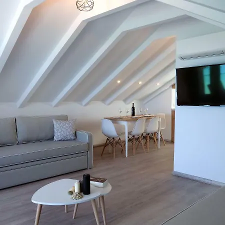 Lejlighedshotel Anemoessa Elegant 4*