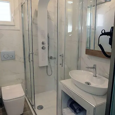 Anemoessa Elegant 4*