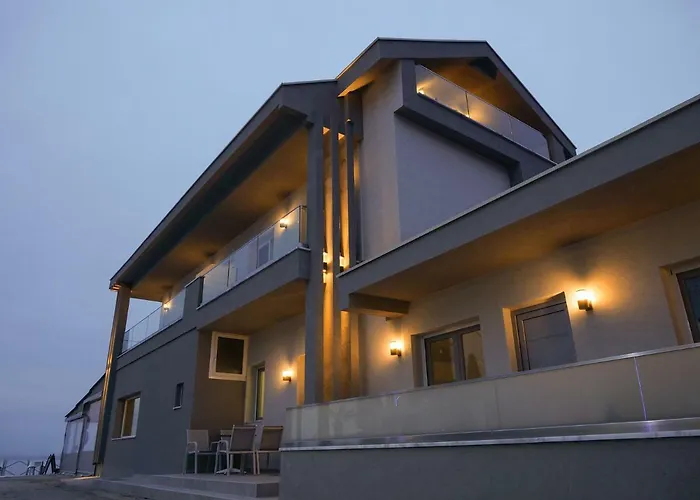 アパートホテル Anemoessa Elegant